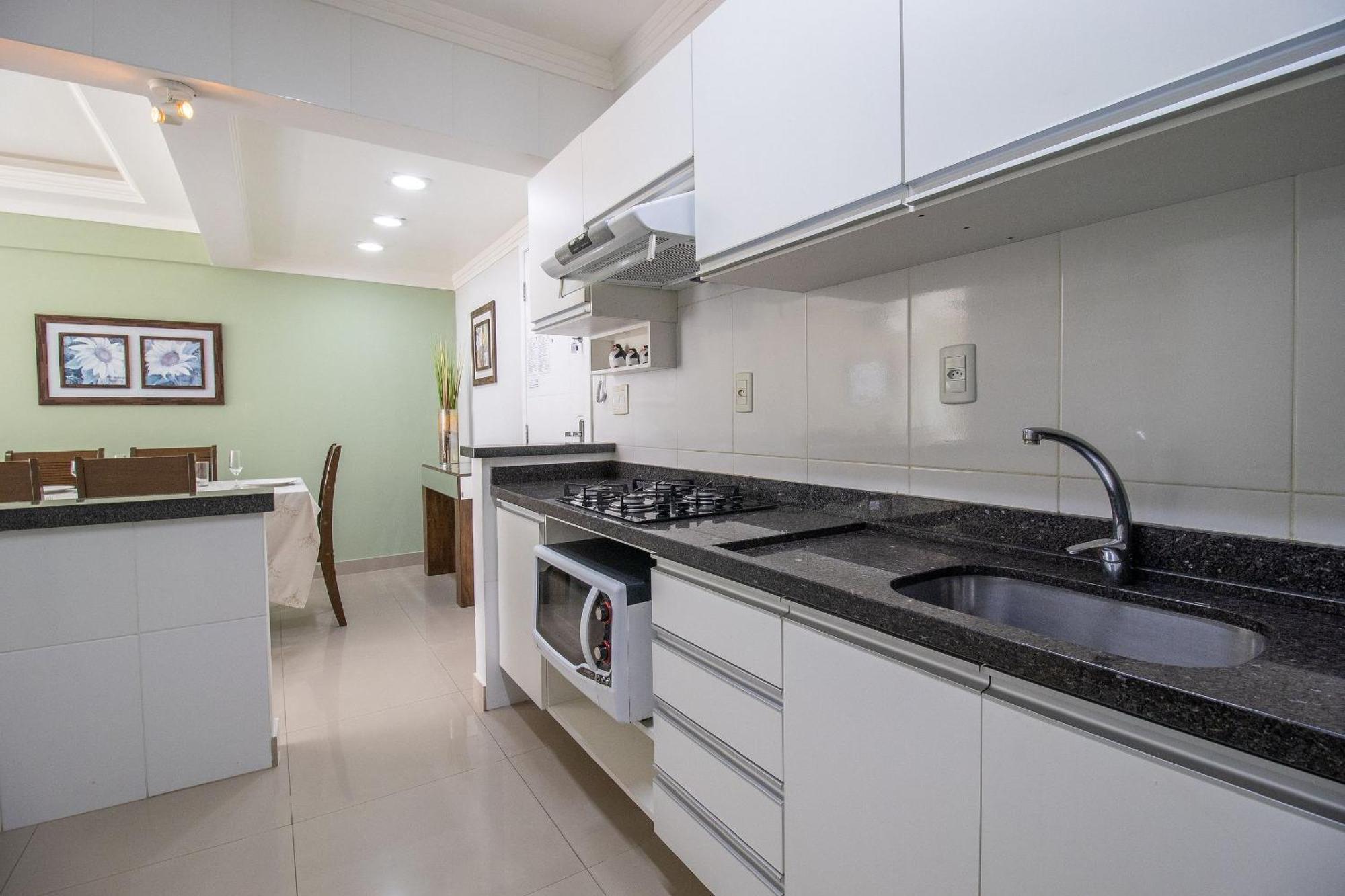Rpa93 - Av Brasil, Quadra Mar, 1 Dorm, Tv Smart Apartamento